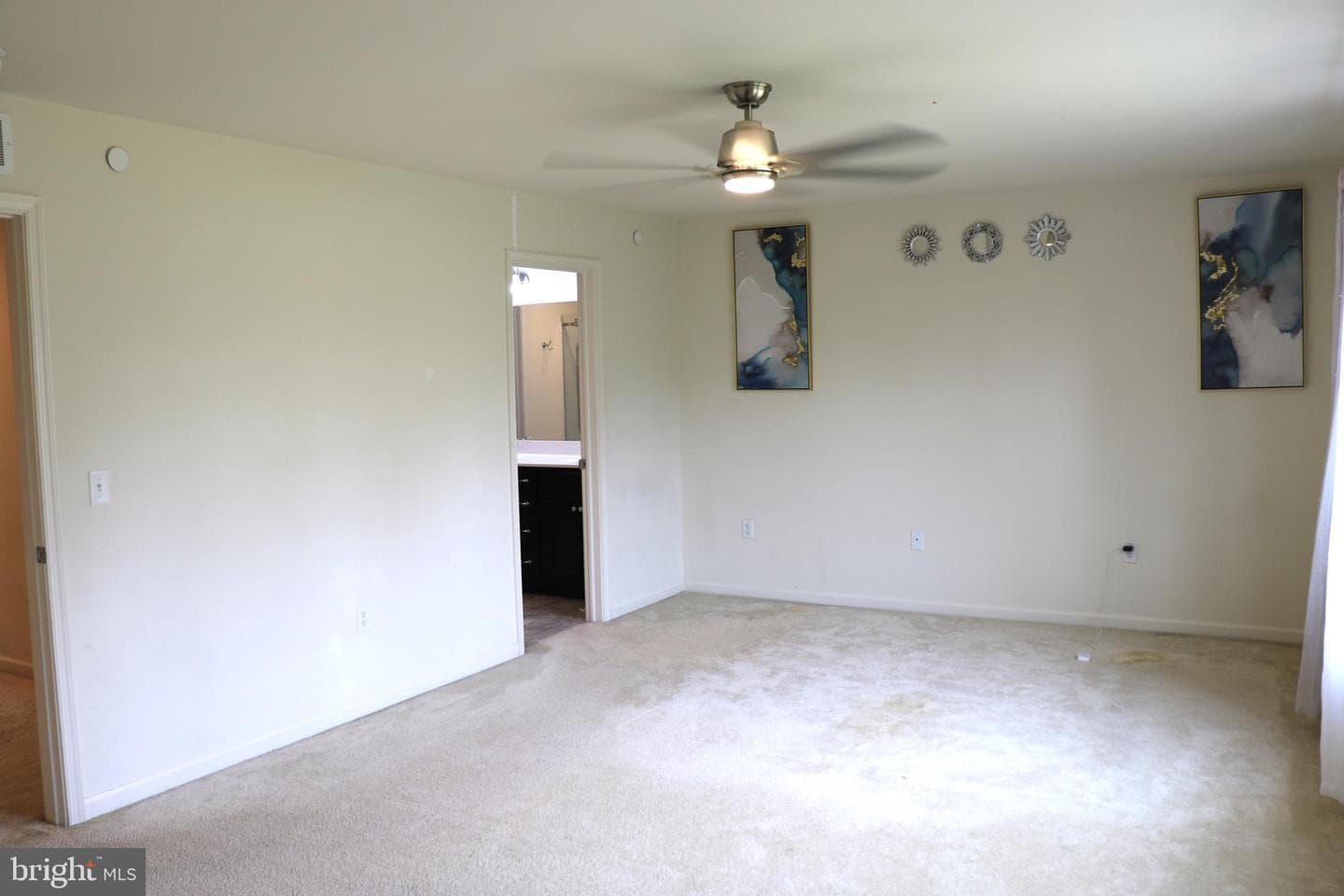 803 Anthony Drive photo 8