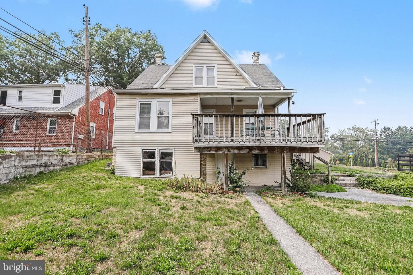 4001 Locust Lane photo 23
