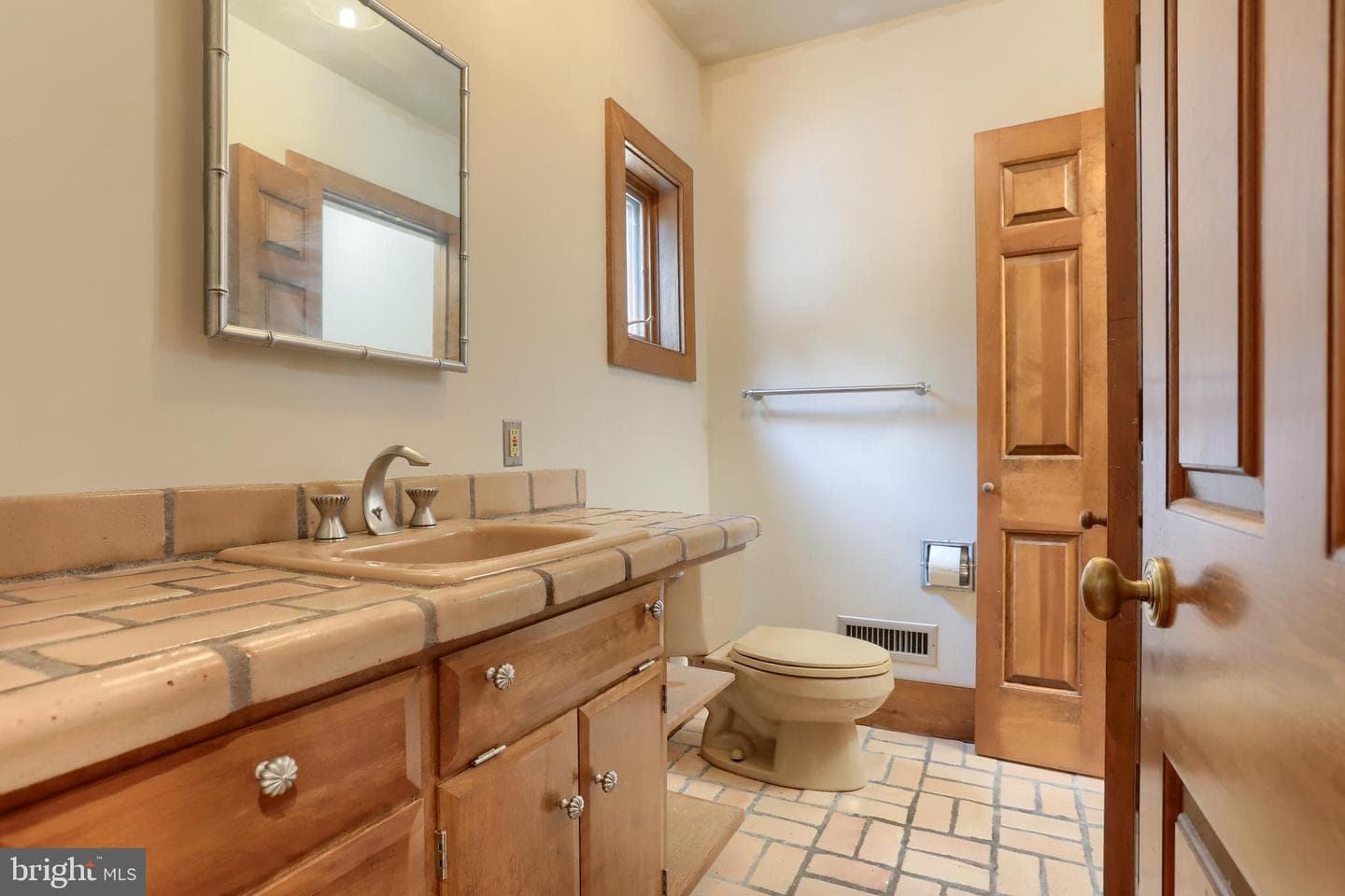 51 Hill Manor Drive photo 37
