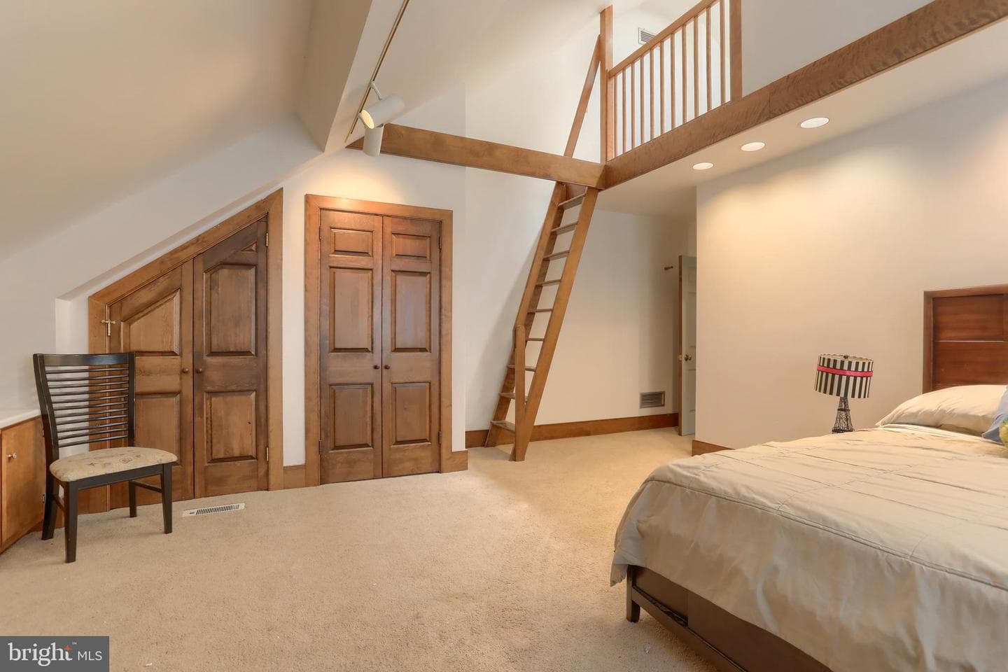 51 Hill Manor Drive photo 40