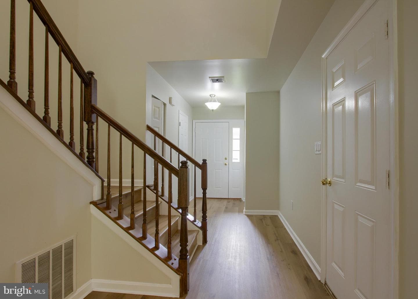 630 Glenbrook Drive photo 11