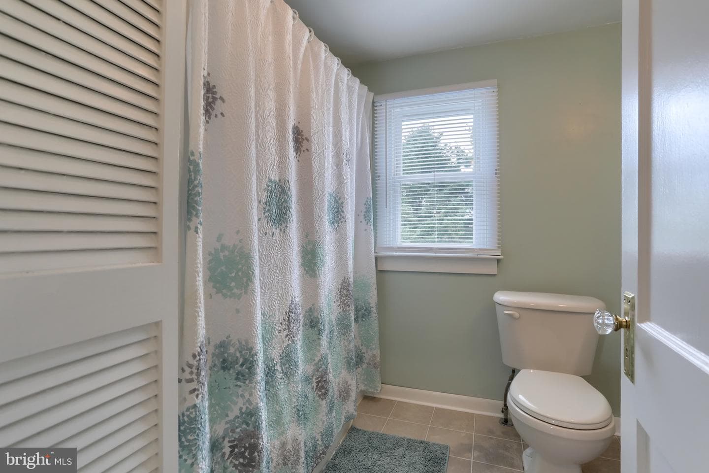 108 Ulrich Street photo 28