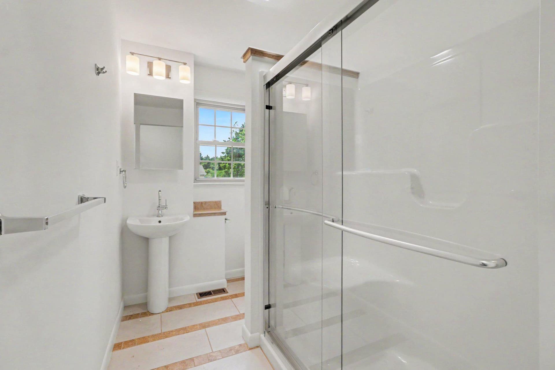 3614 Cloverfield Road photo 19