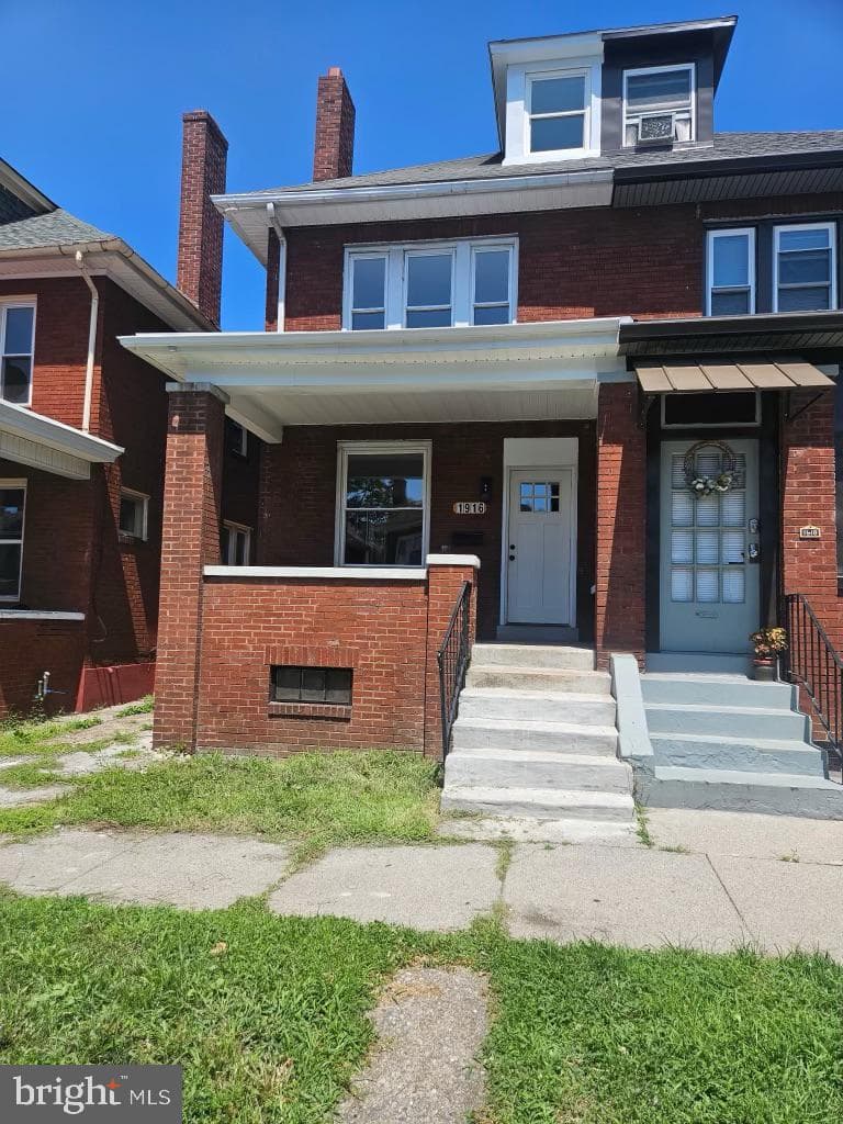 1916 Mulberry Street, Harrisburg