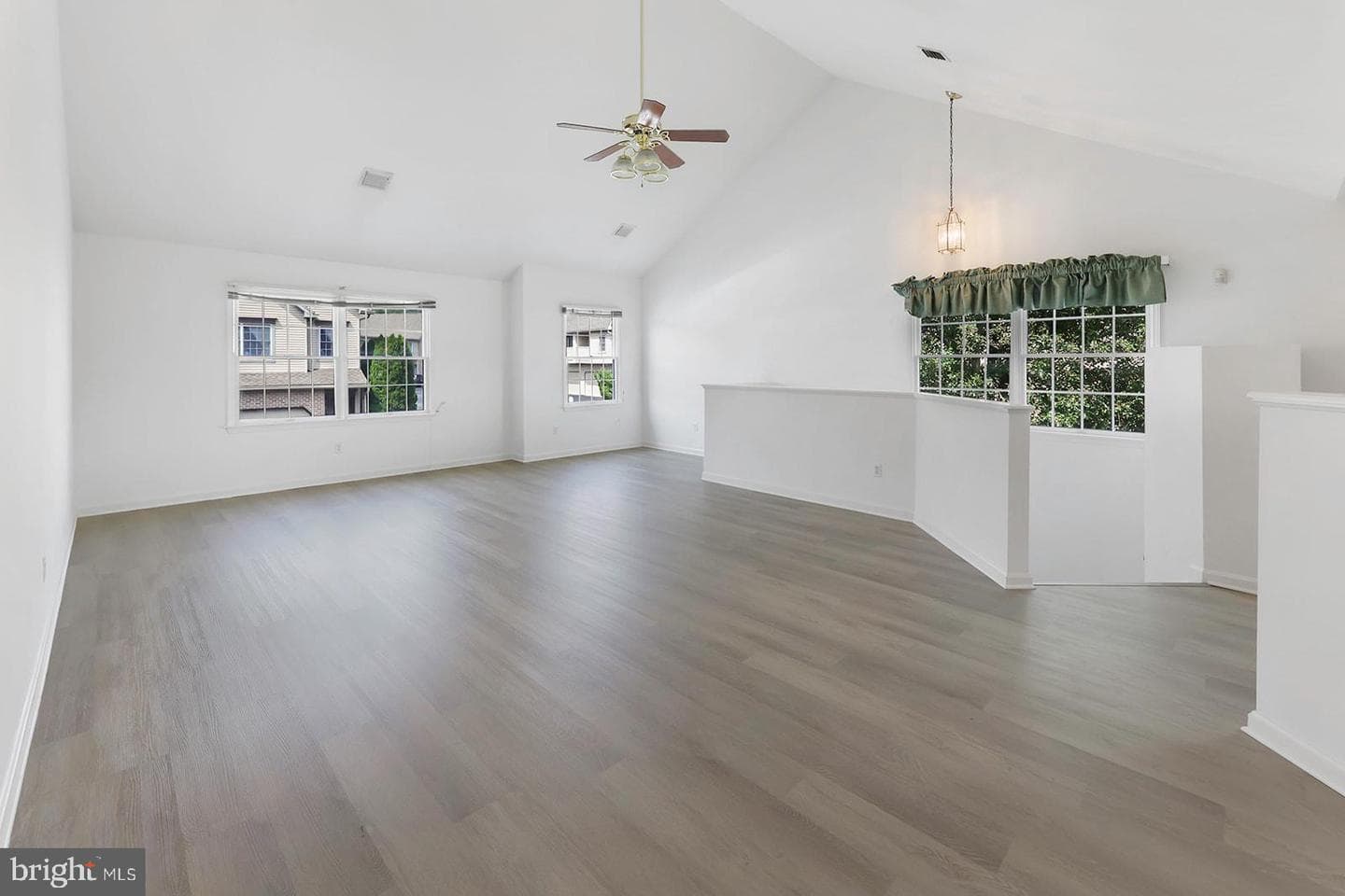 4545 Deer Path Road photo 10