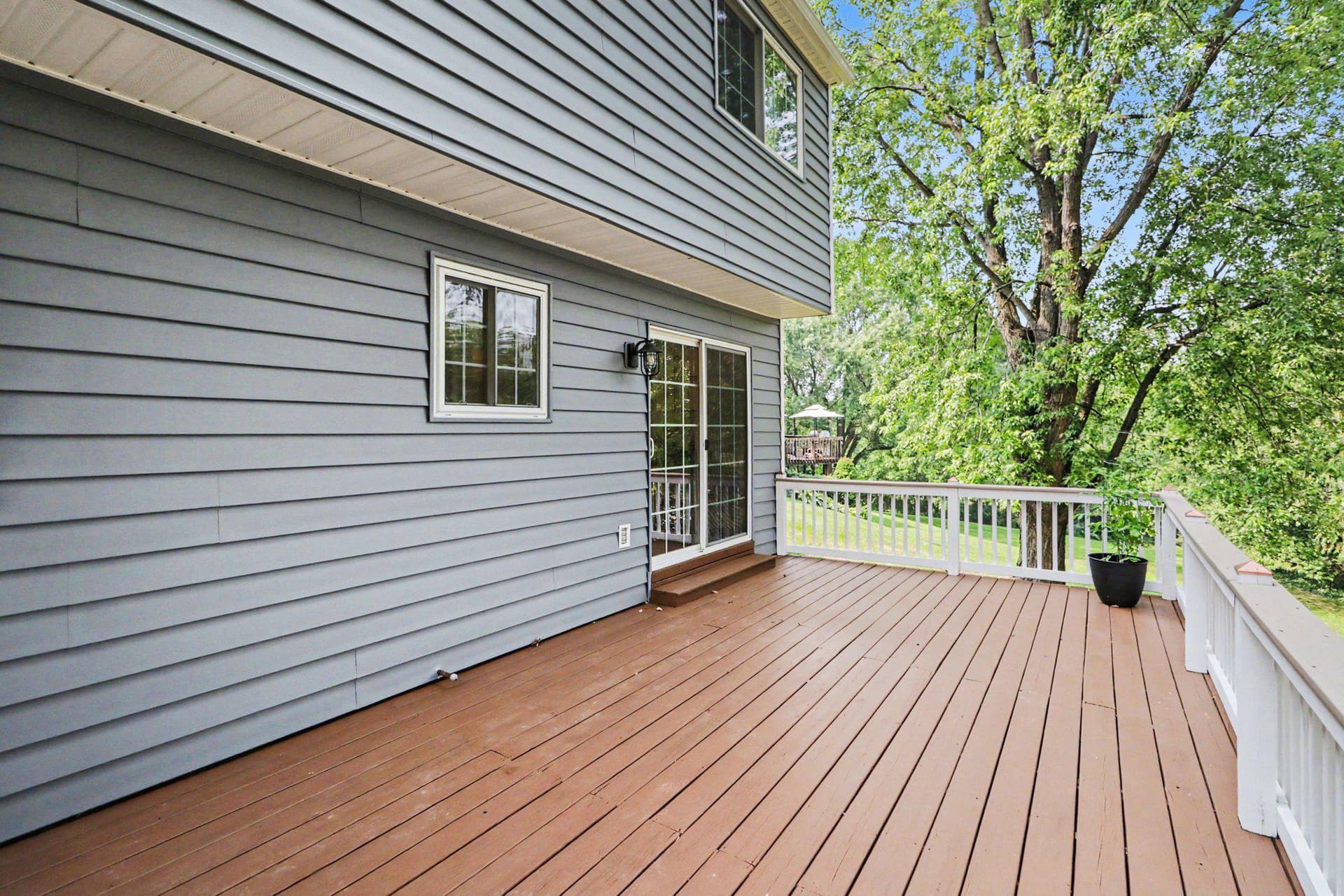 122 Huntley Drive photo 23