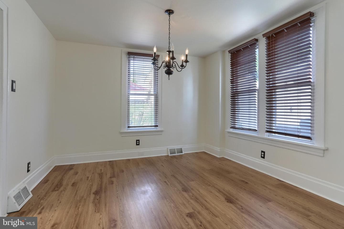 3312 Spring Street photo 27