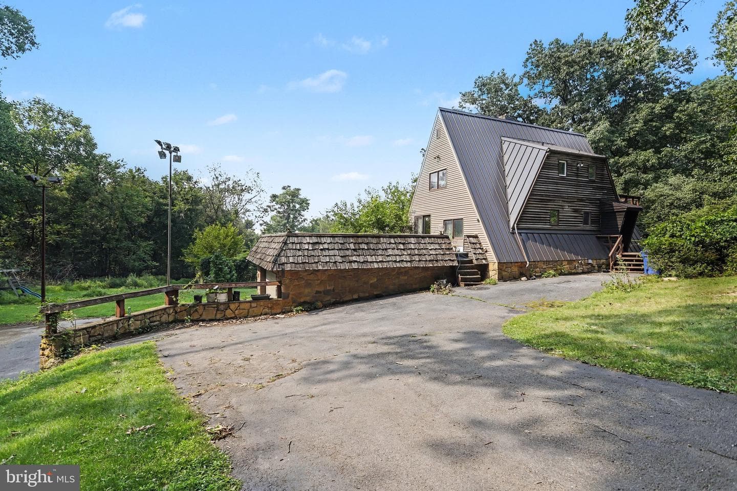 299 Mushroom Hill Road photo 26