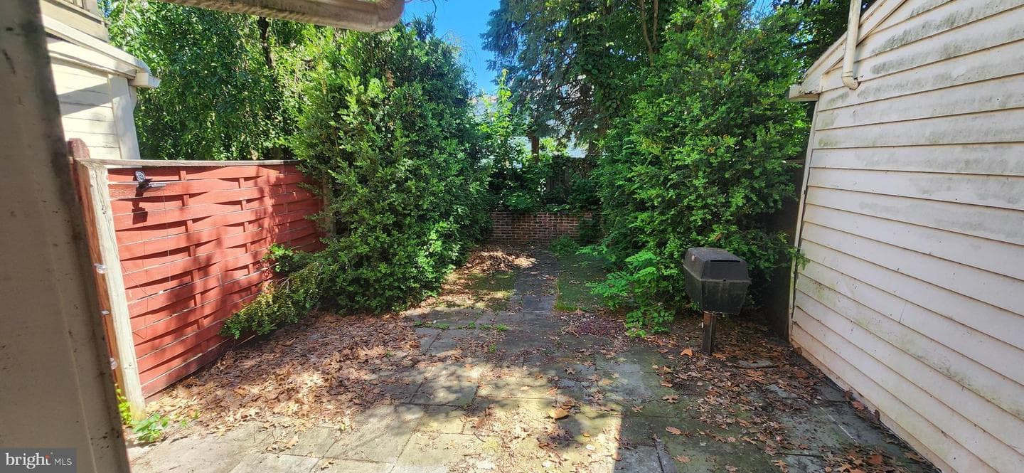 623 S Front Street photo 6