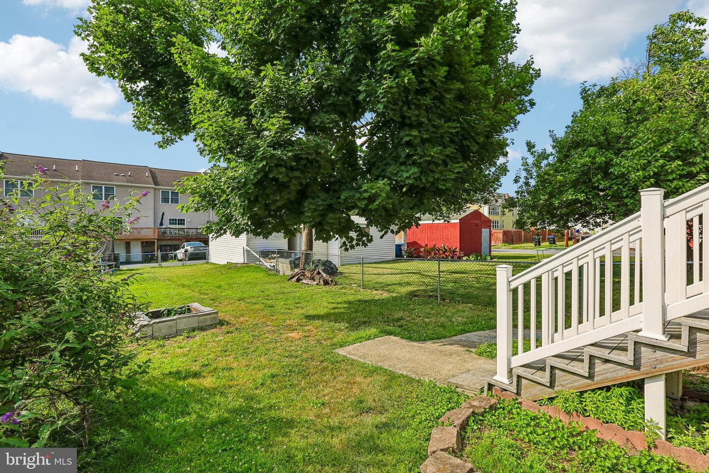 2450 Elm Street photo 19