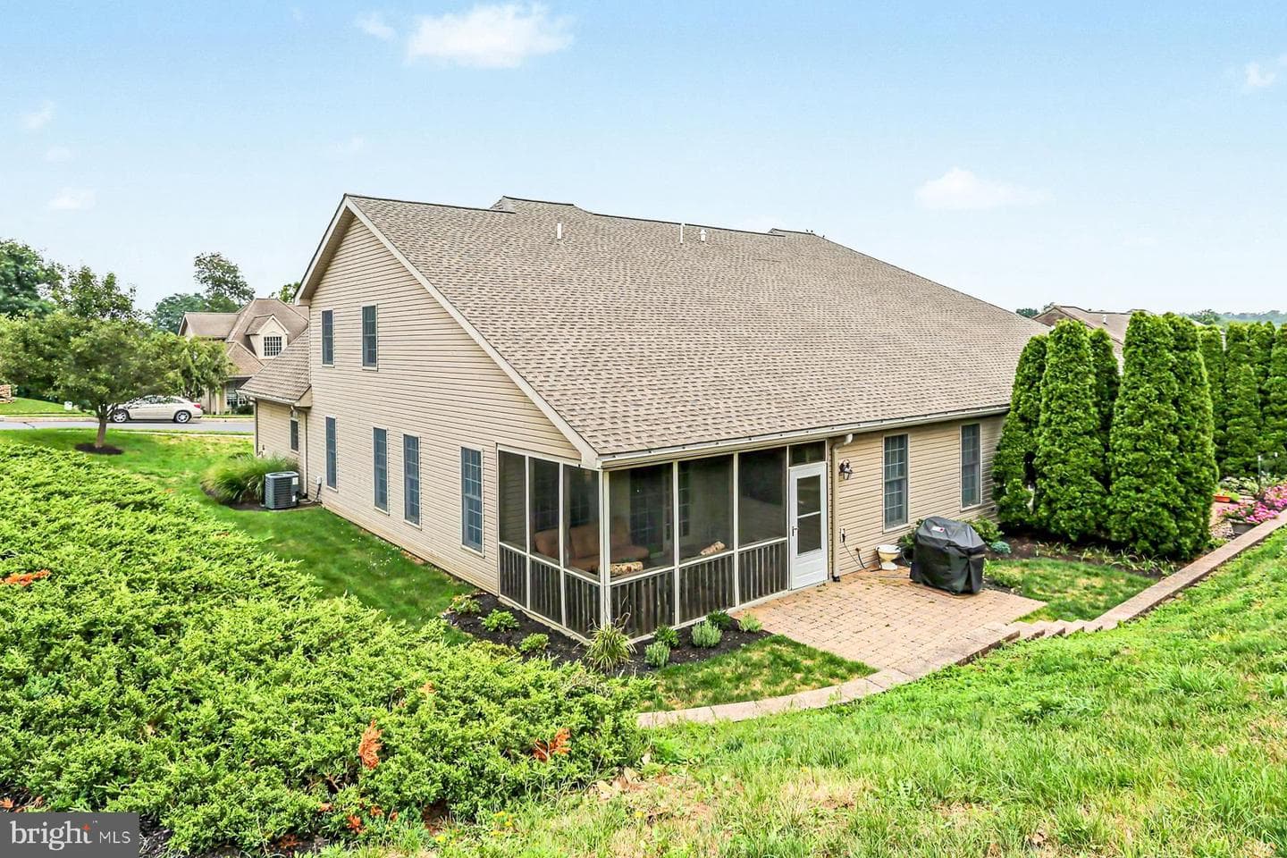 4337 N Victoria Way photo 6