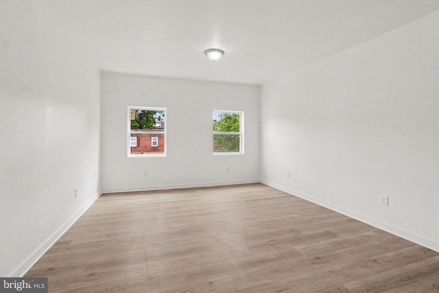 2020 Briggs Street photo 18