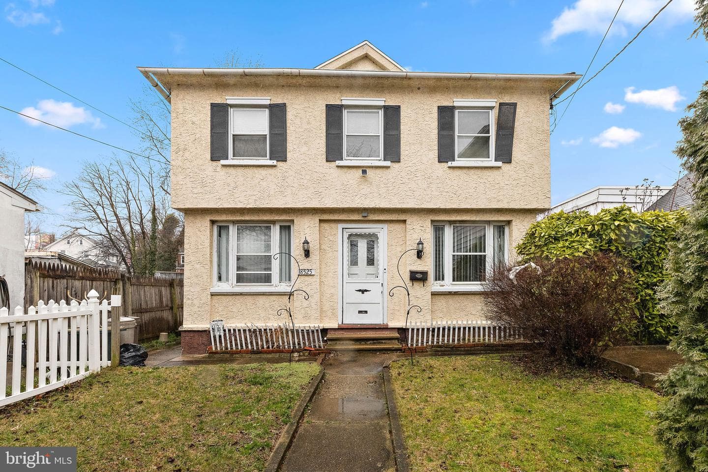8525 Monroe Avenue, Upper Darby