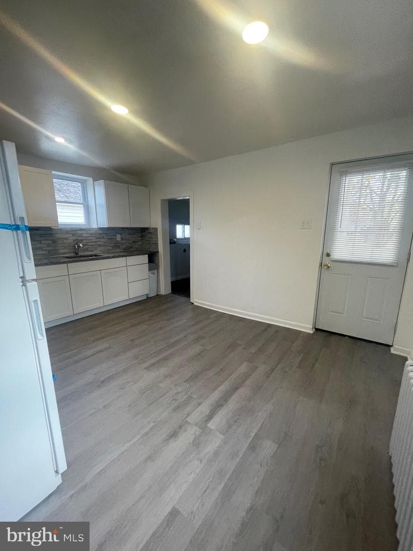 1417 E 13th Street photo 15