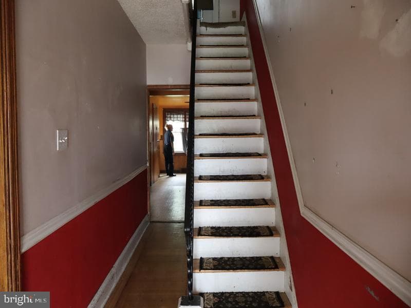 120 N Diamond Street photo 10