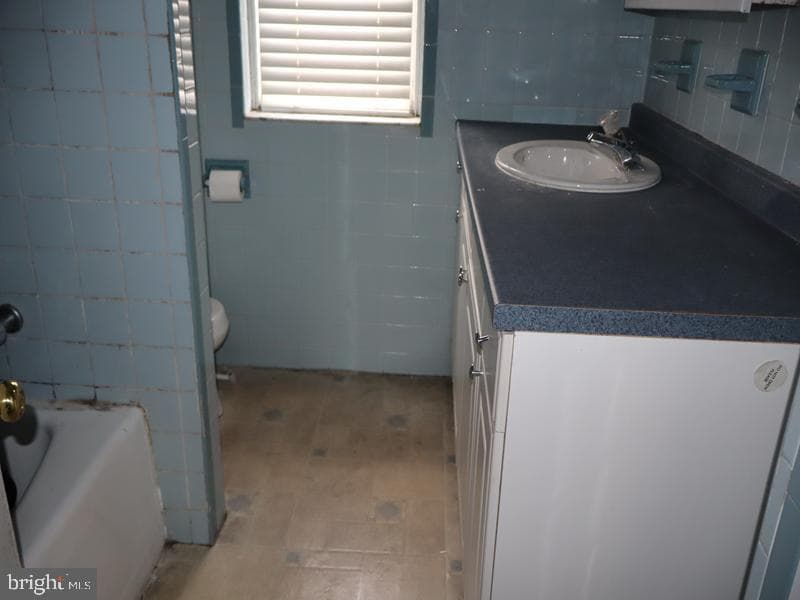 120 N Diamond Street photo 18