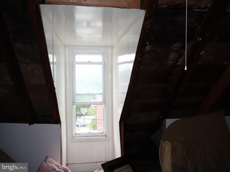 120 N Diamond Street photo 24