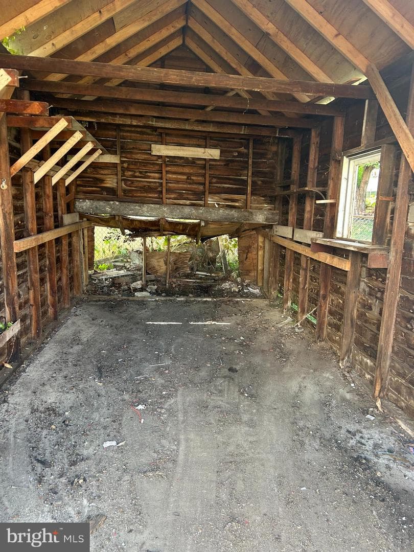 120 N Diamond Street photo 7