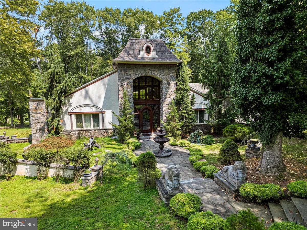 134 Springton Lake Road, Media
