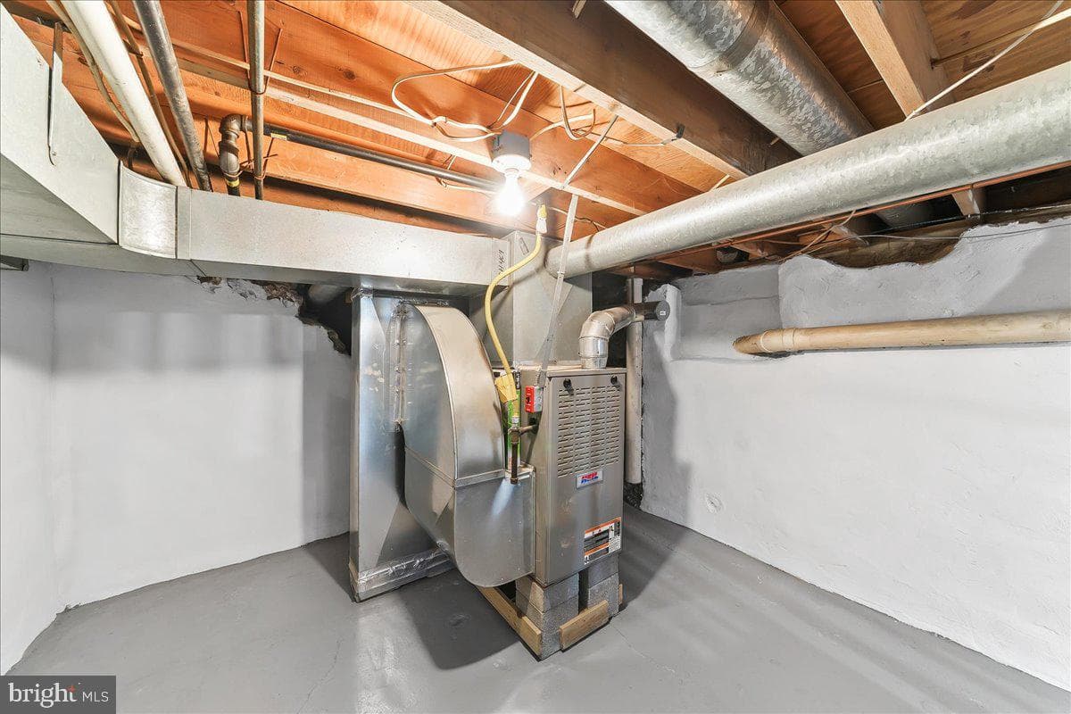 4518 Post Road photo 22