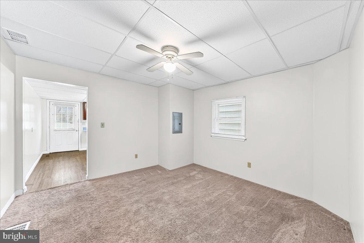 4518 Post Road photo 5