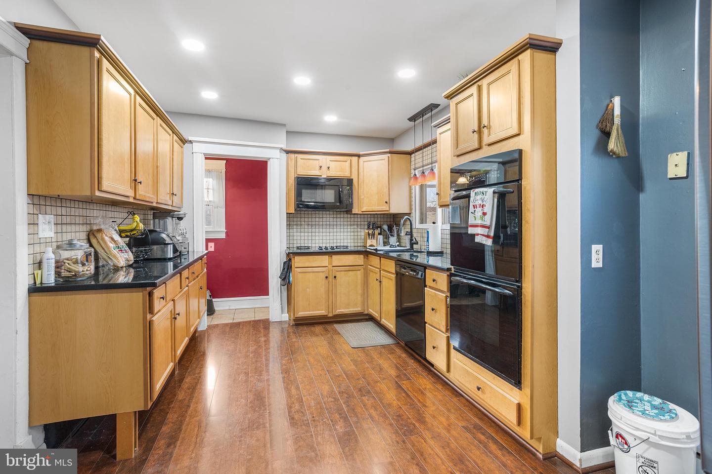 3765 Highland Avenue photo 11