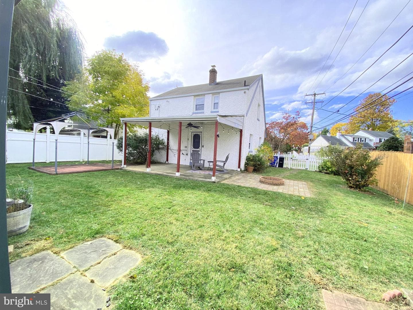 880 Quaint Street photo 26