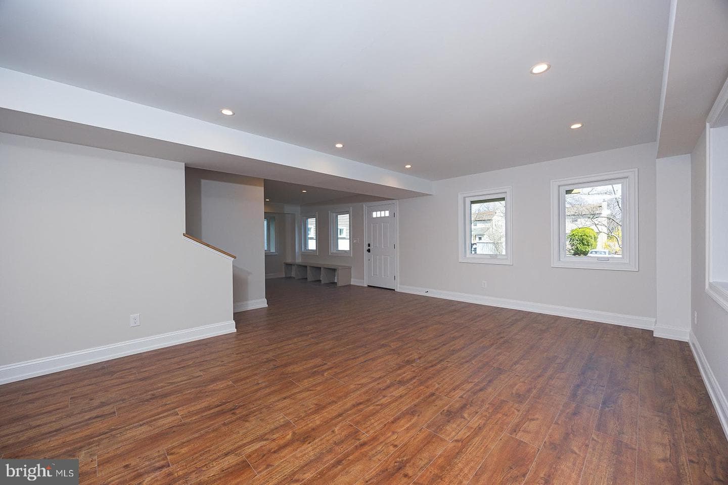 607 Summer Street photo 40