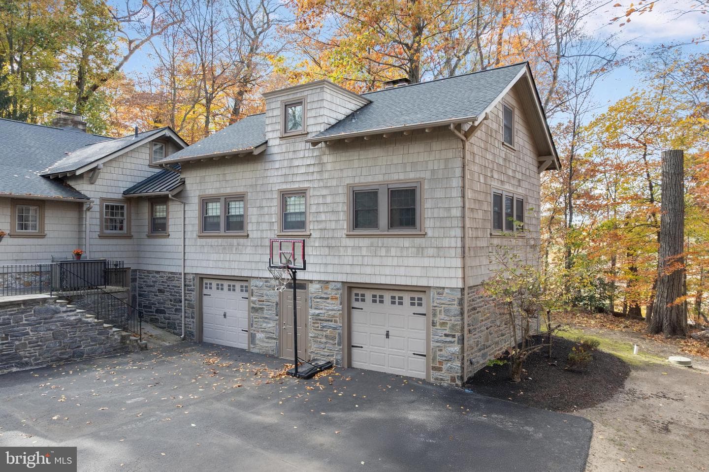 1116 Wooded Way Drive photo 8