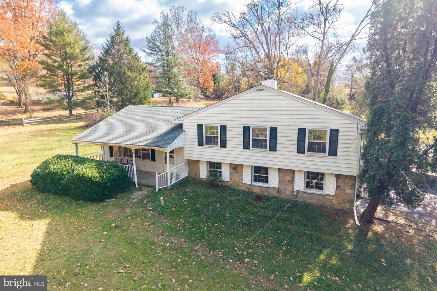11 Ivy Lane