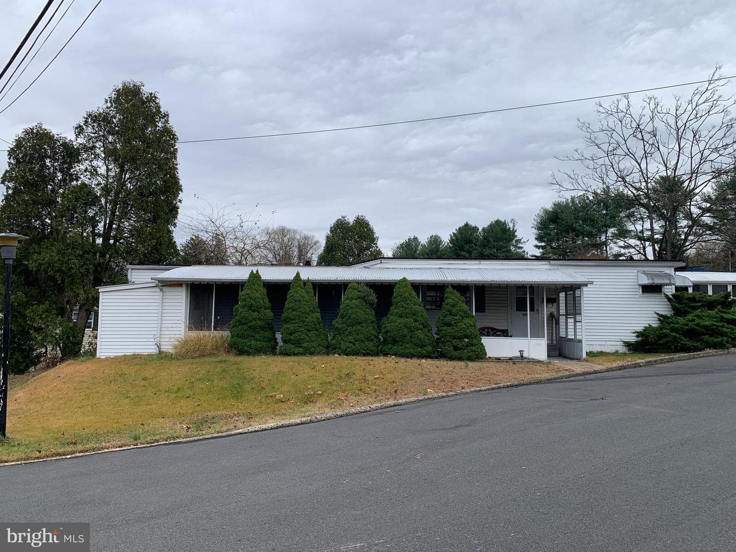 200 Anderson Avenue photo 1