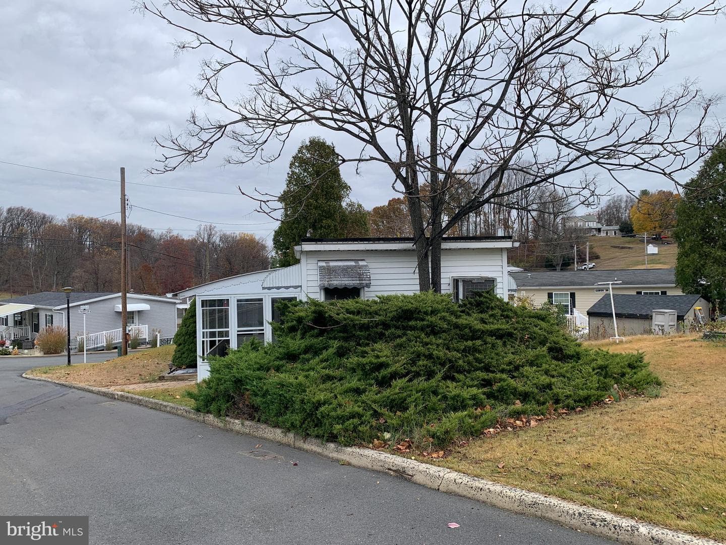 200 Anderson Avenue photo 2