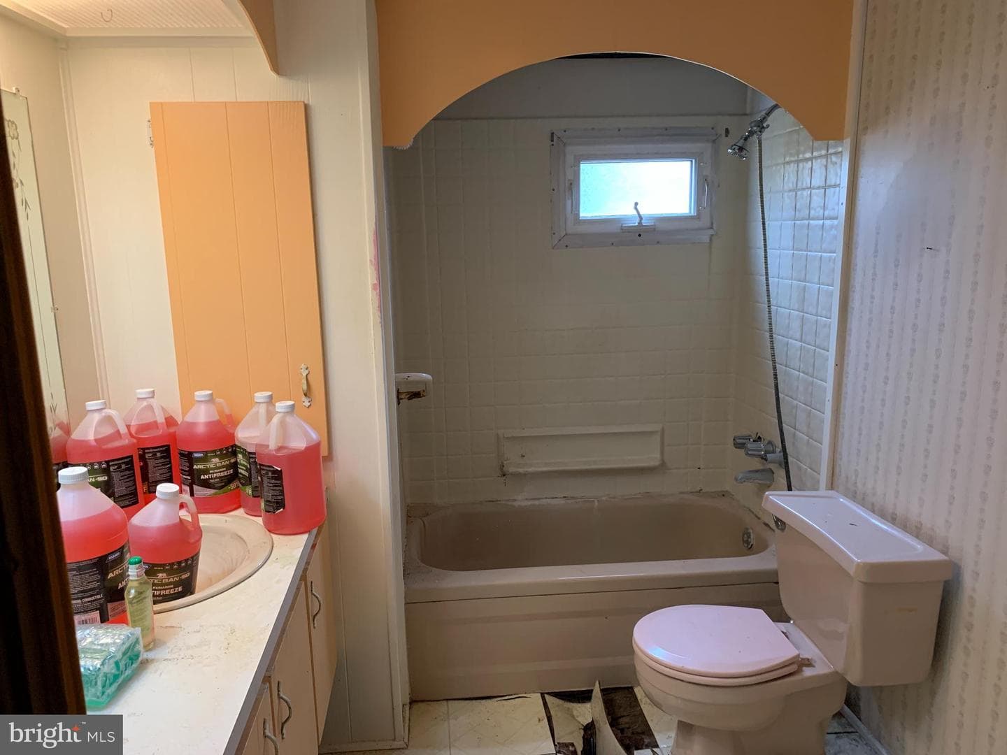 200 Anderson Avenue photo 24