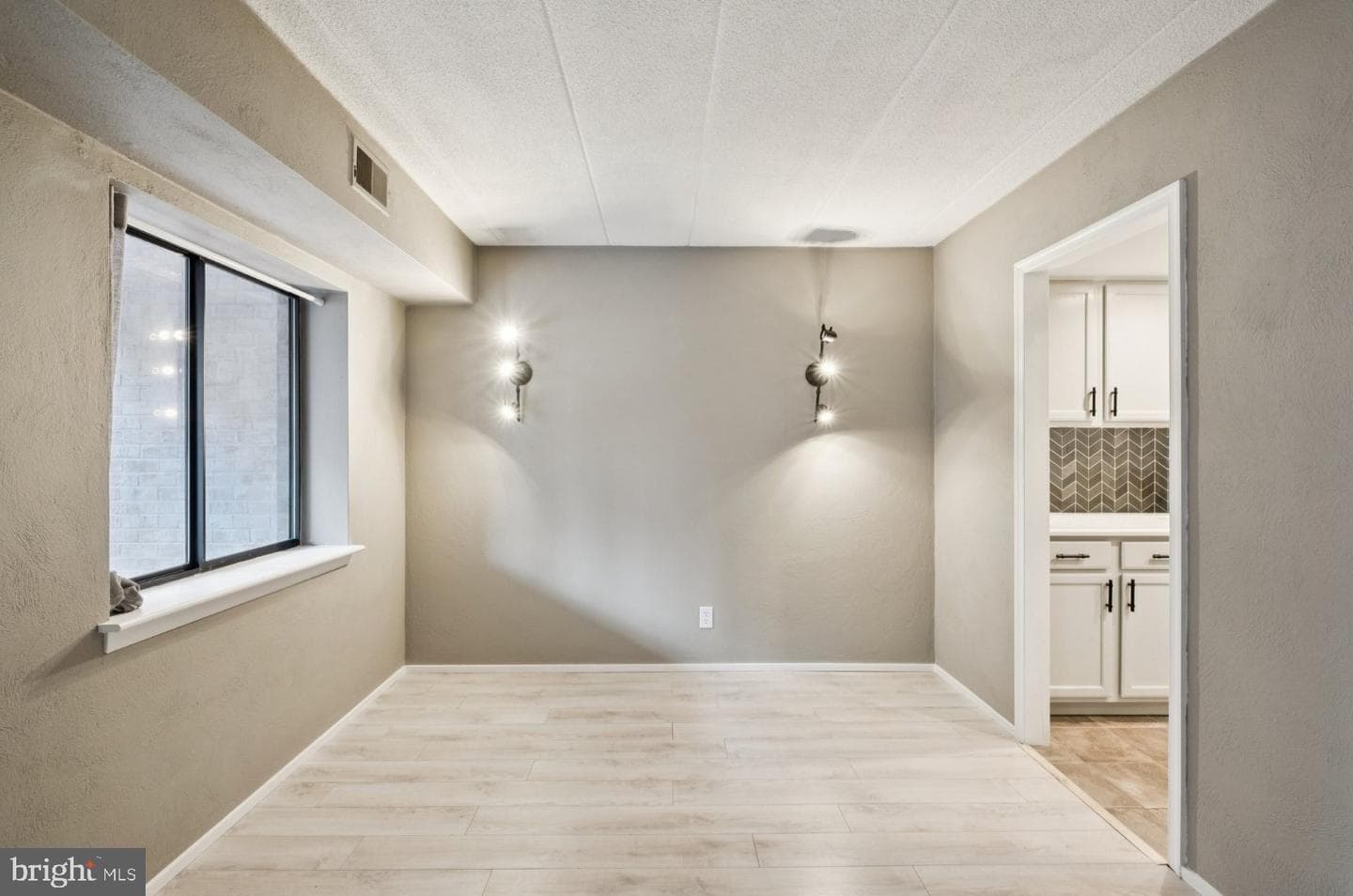 520 N Lemon Street #e8 photo 3