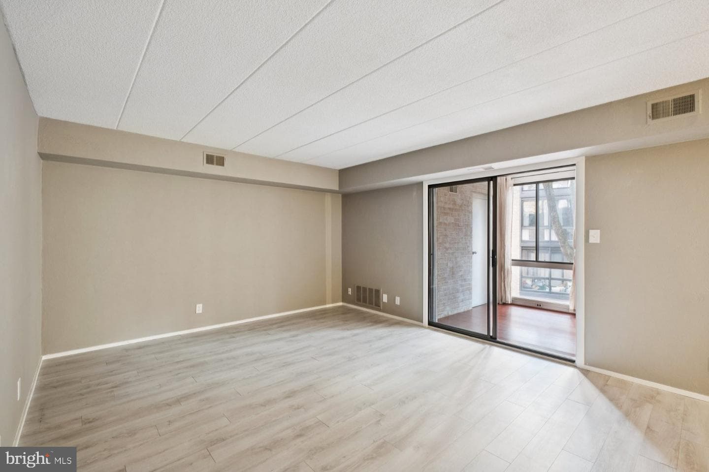 520 N Lemon Street #e8 photo 6