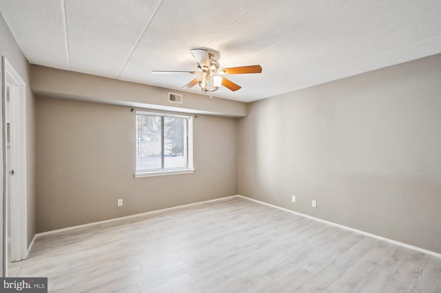 520 N Lemon Street #e8 photo 8