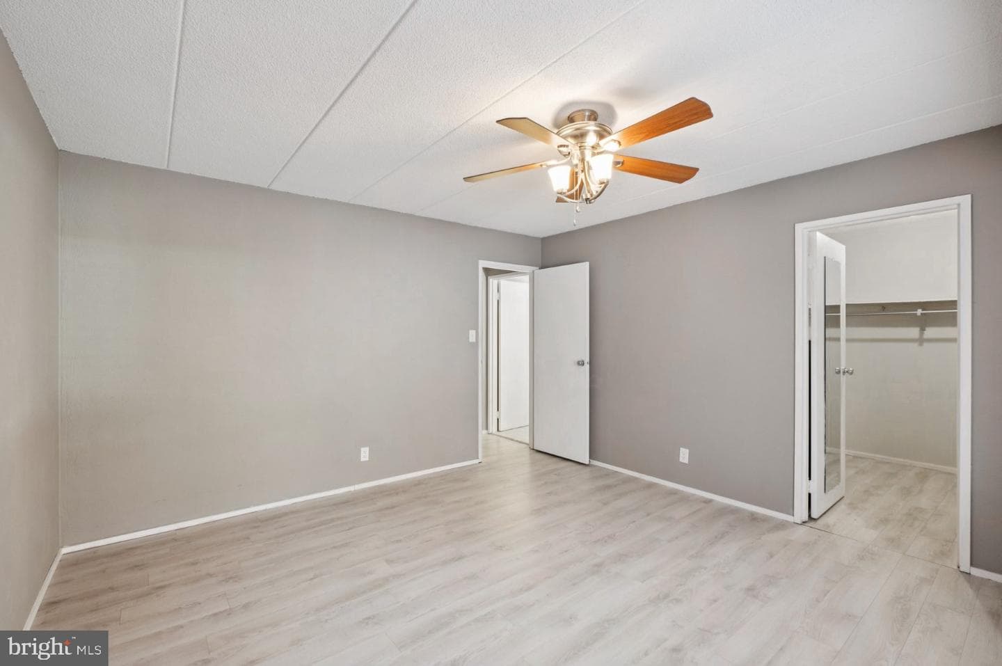 520 N Lemon Street #e8 photo 9