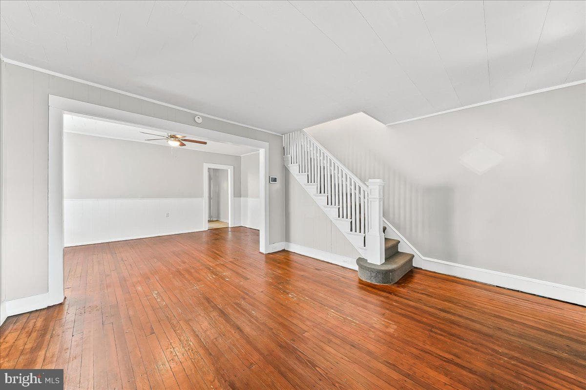 1024 E 18th Street photo 7