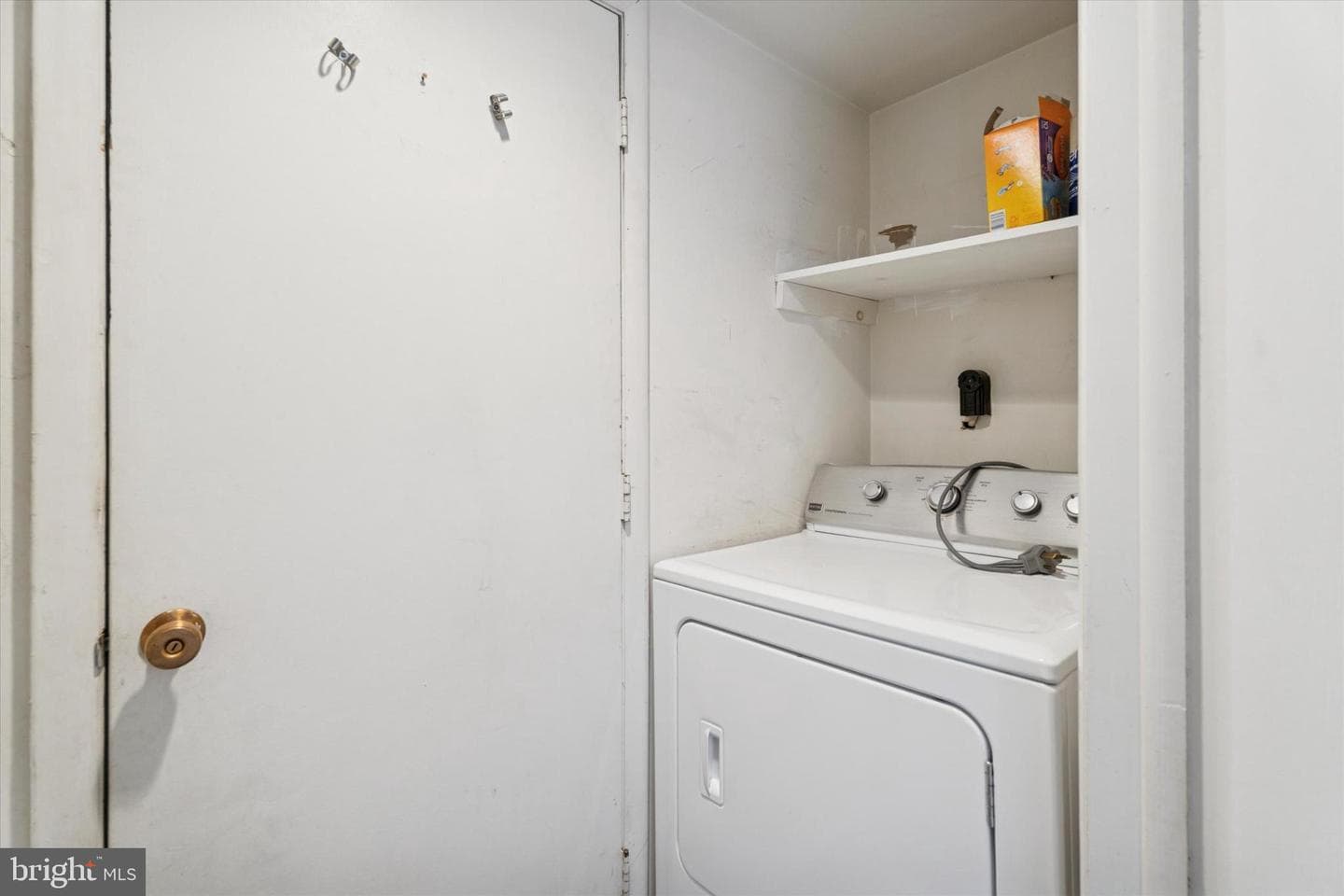 312 Belpaire Court photo 15