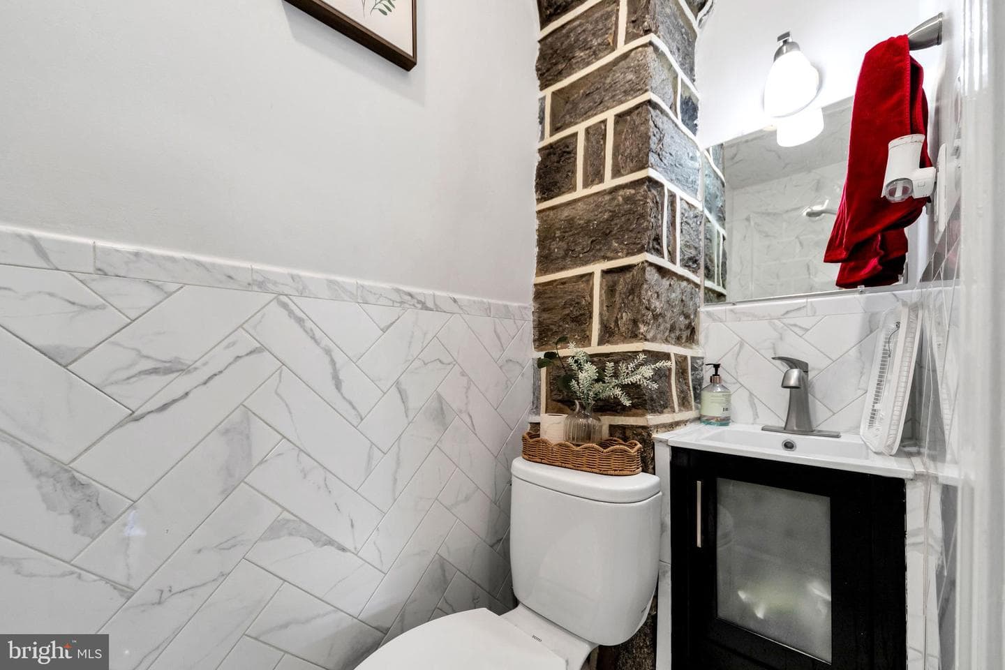 15 Kenmore Road photo 6