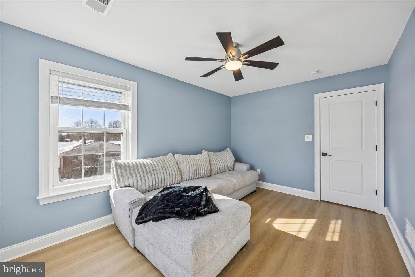 1002 11th Avenue photo 28