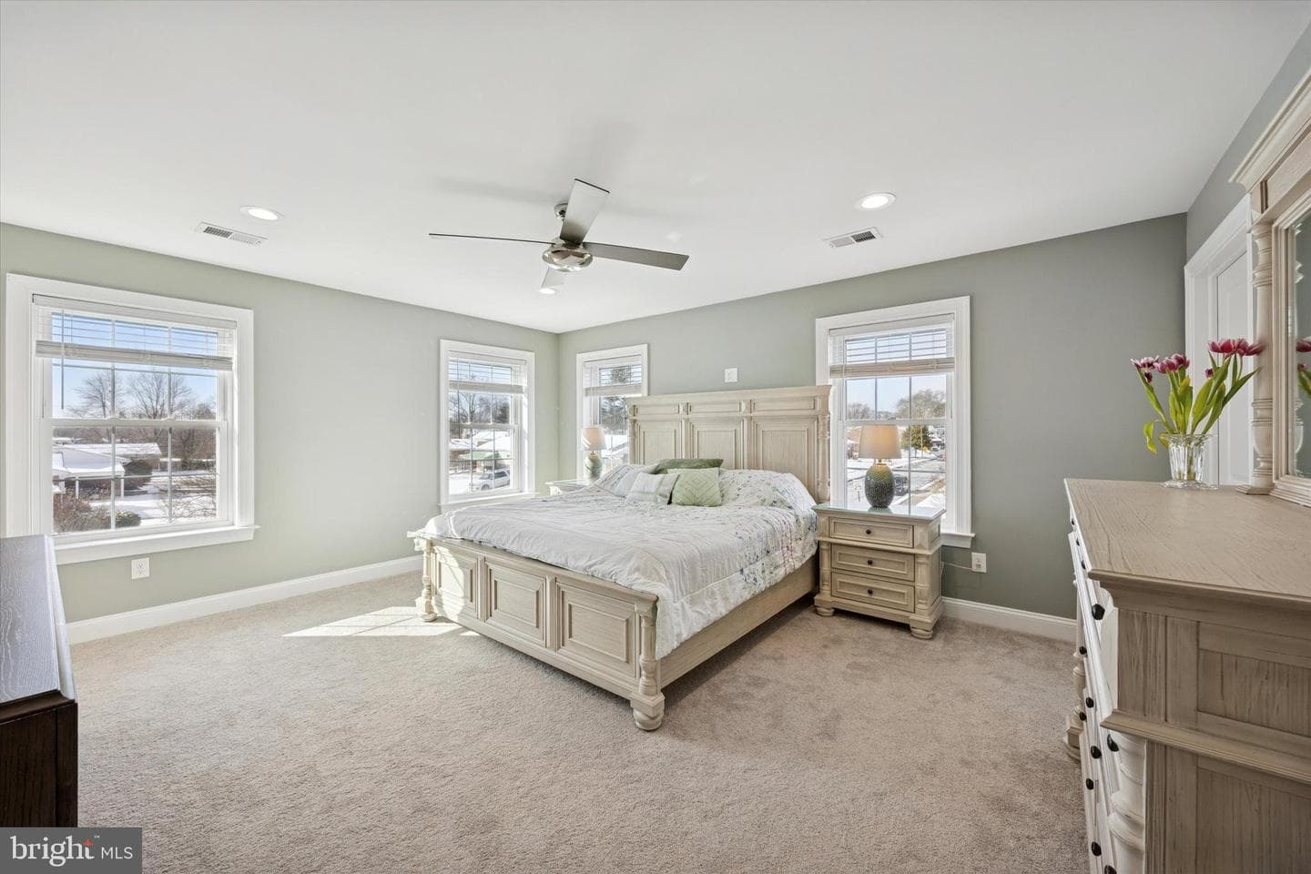 1002 11th Avenue photo 32
