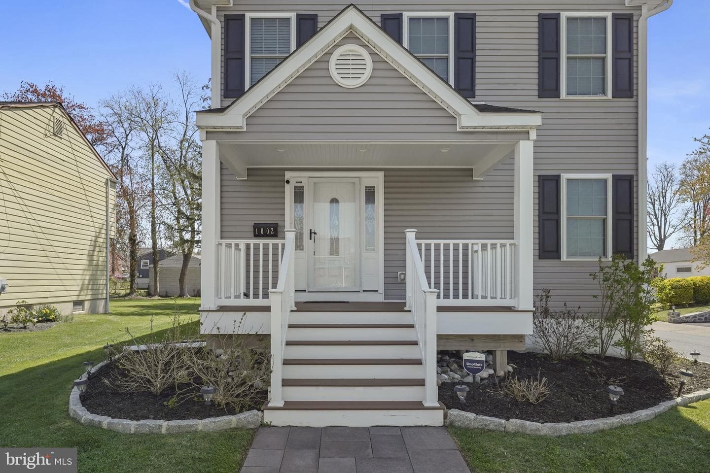 1002 11th Avenue photo 4