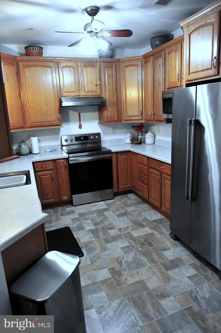 4000 Village Way #202 photo 4