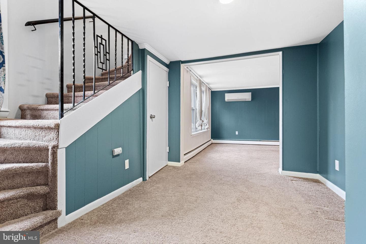 224 S Pennell Road photo 11