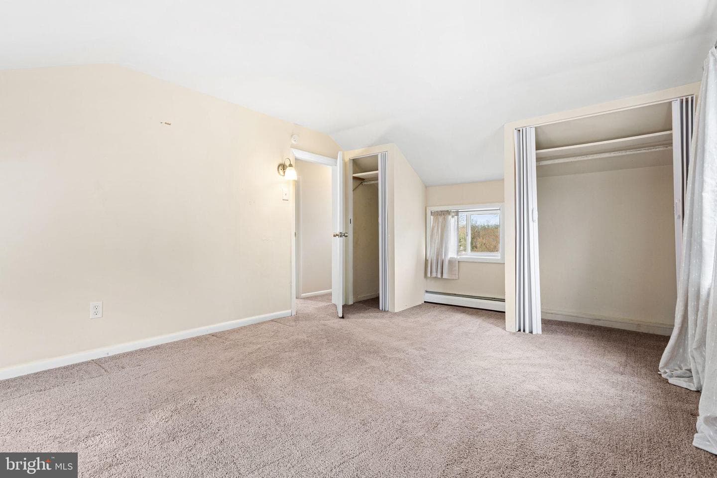 224 S Pennell Road photo 15