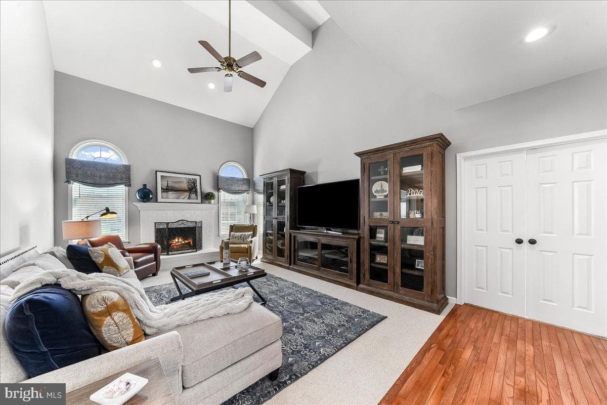17 Thomas Speakman Drive photo 14