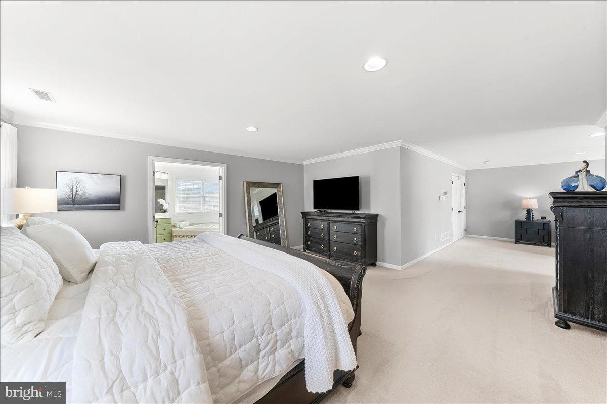17 Thomas Speakman Drive photo 31
