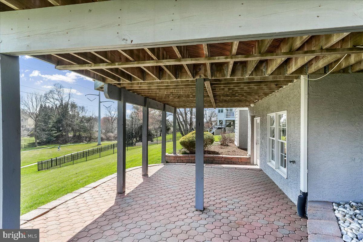 17 Thomas Speakman Drive photo 51