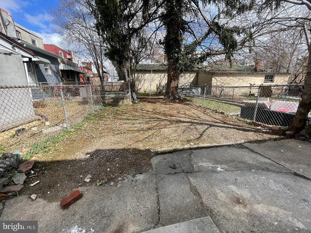1119 Chestnut Street photo 4